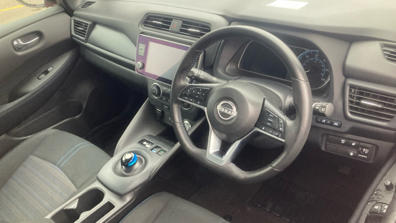 Nissan LEAF 110kW Acenta 39kWh 5dr Auto Electric Hatchback